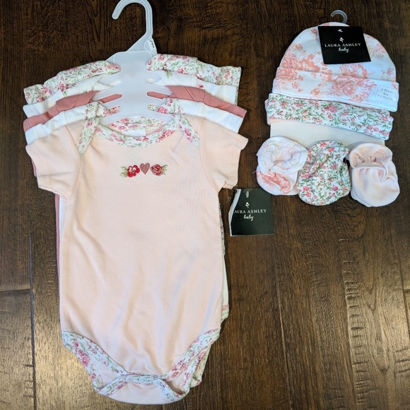 Laura ashley sets - Picture 1 of 6